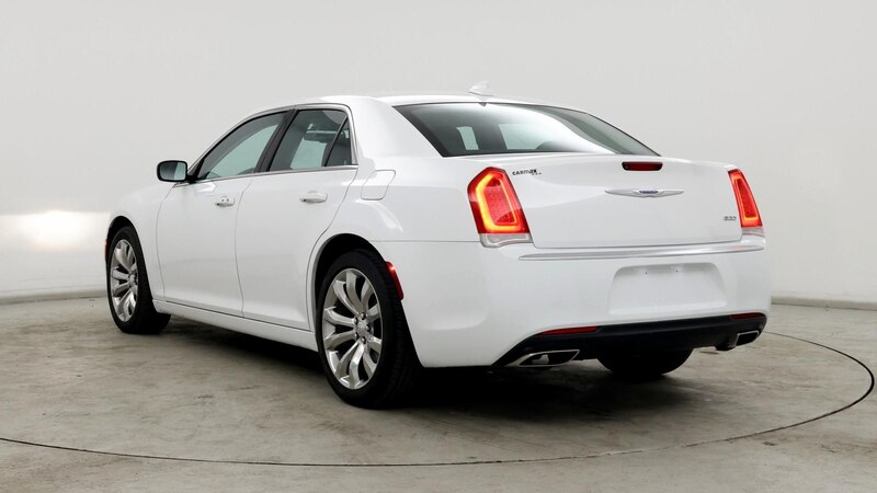 2020 Chrysler 300 Touring 2