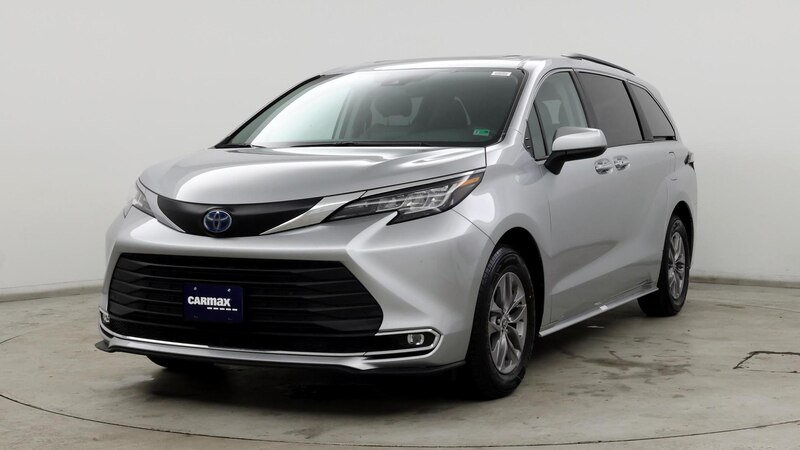 2023 Toyota Sienna XLE 4