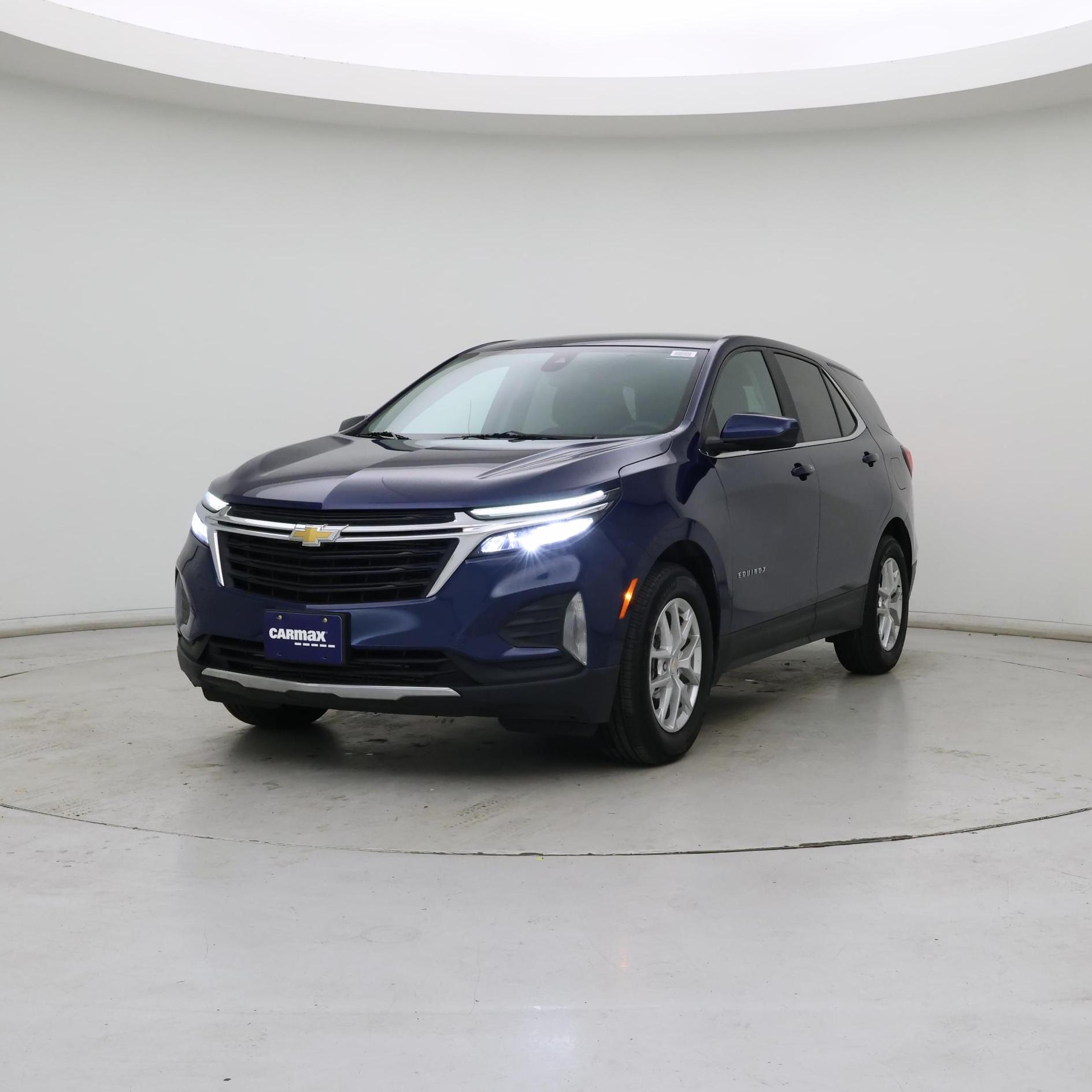 Thumbnail: 2022 Chevrolet Equinox - 4