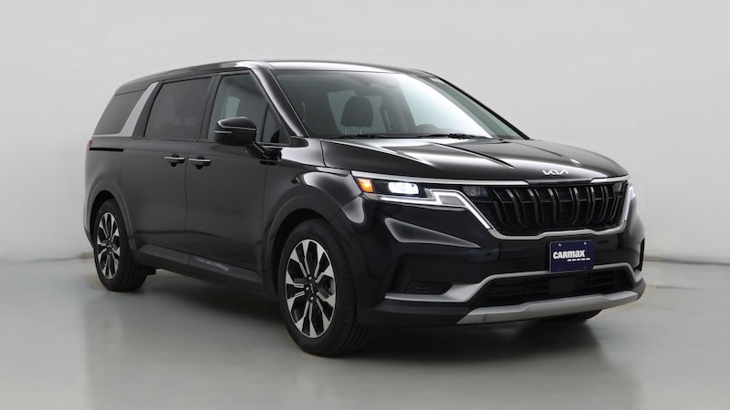 2023 Kia Carnival EX Hero Image