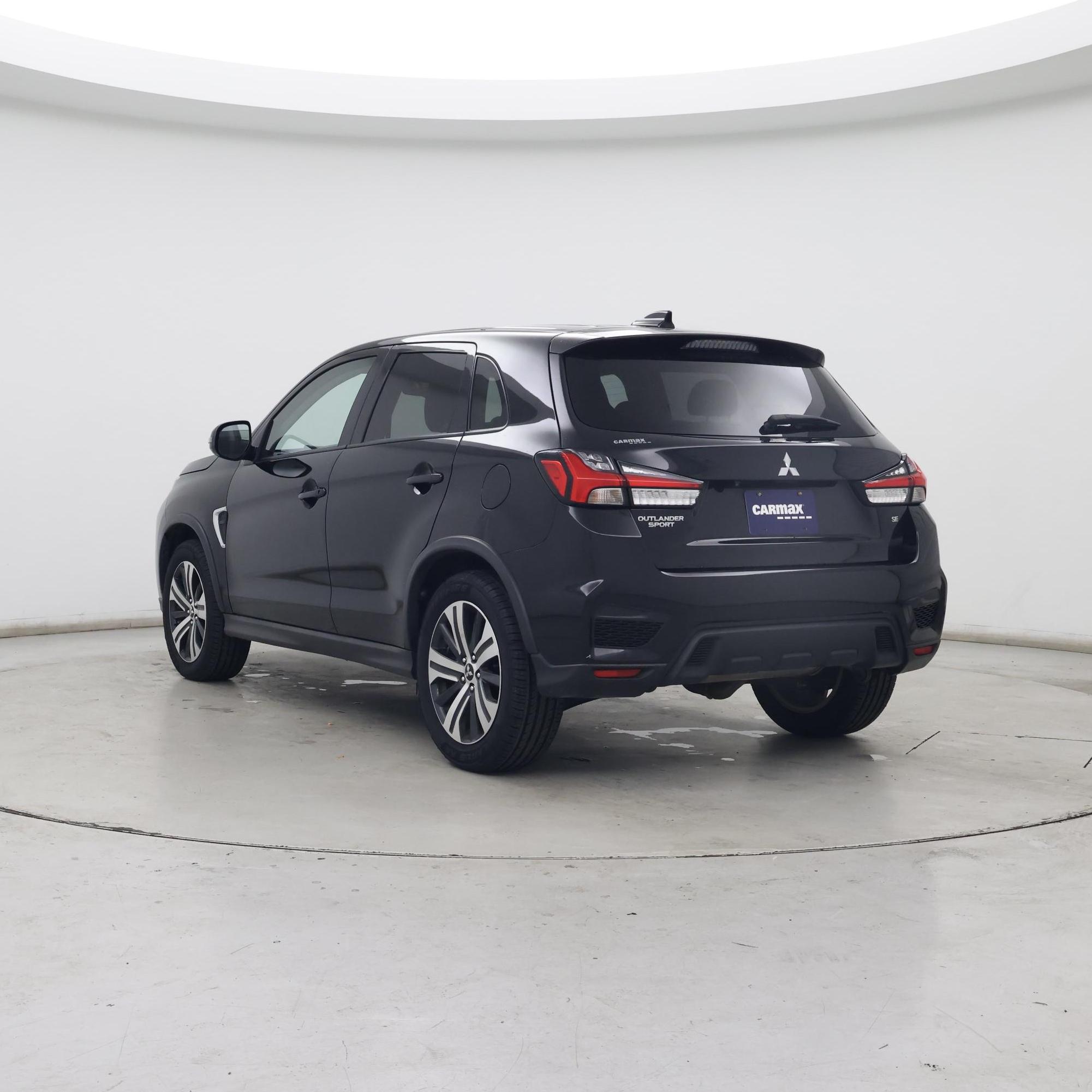 Thumbnail: 2021 Mitsubishi Outlander Sport - 2