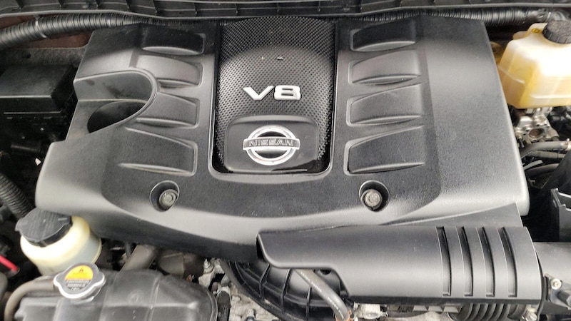 2017 Nissan Armada Platinum Edition 24
