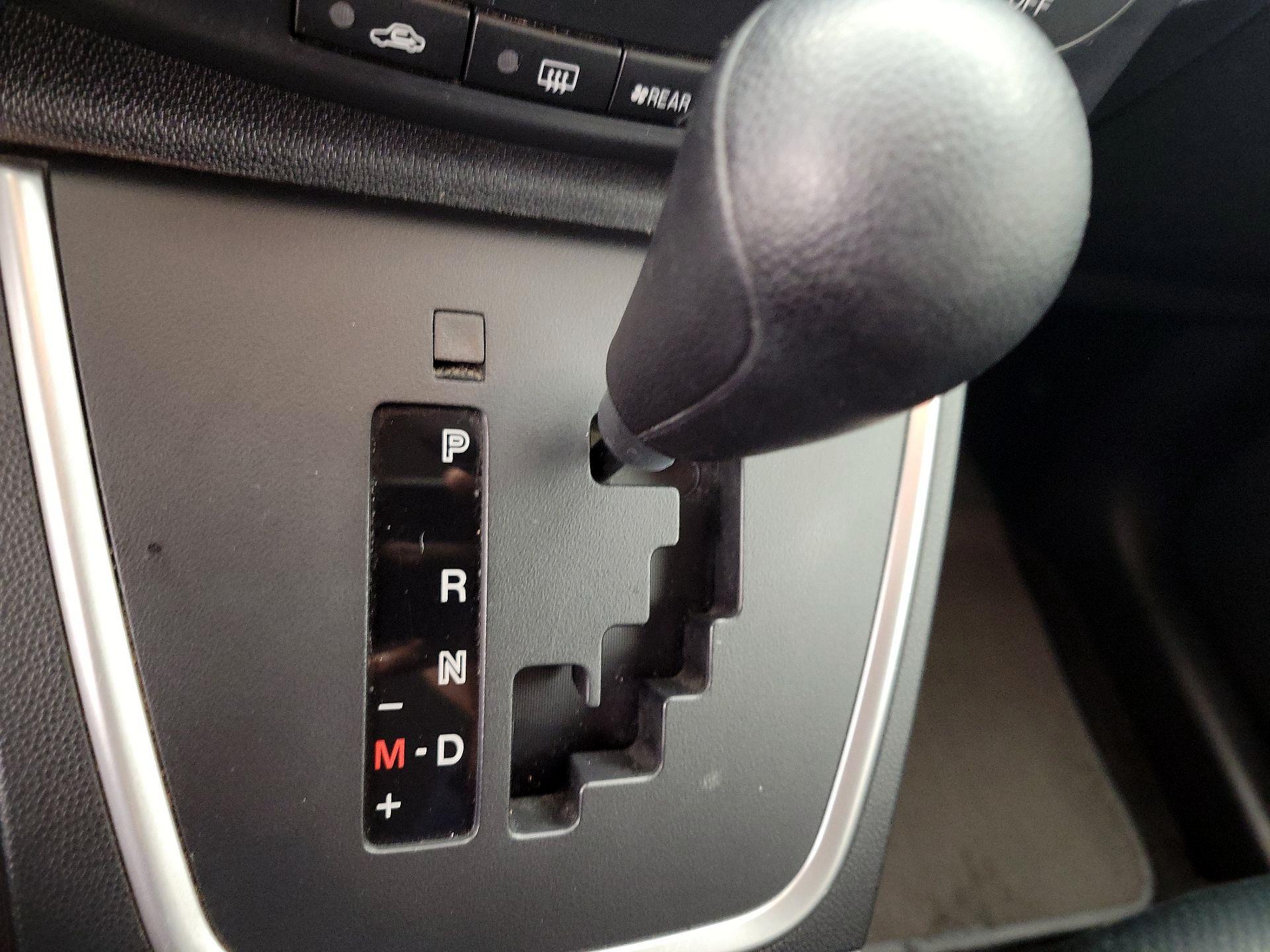 Thumbnail: 2015 Mazda Mazda5 - 16