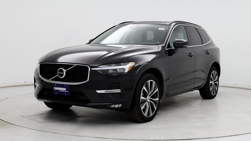 2022 Volvo XC60 B5 Momentum 4