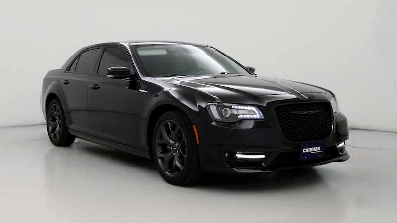 2023 Chrysler 300 Touring Hero Image