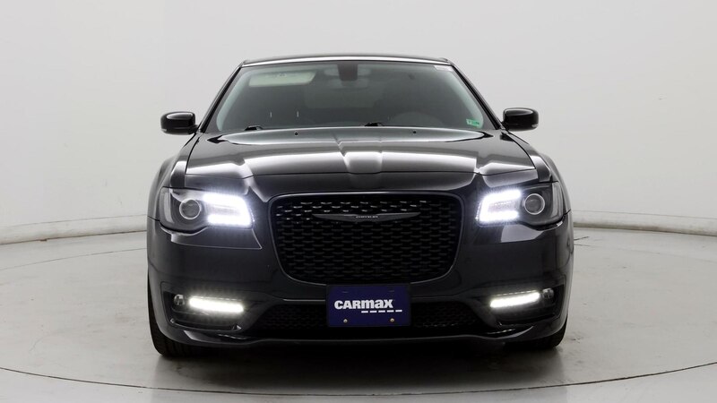 2023 Chrysler 300 Touring 5