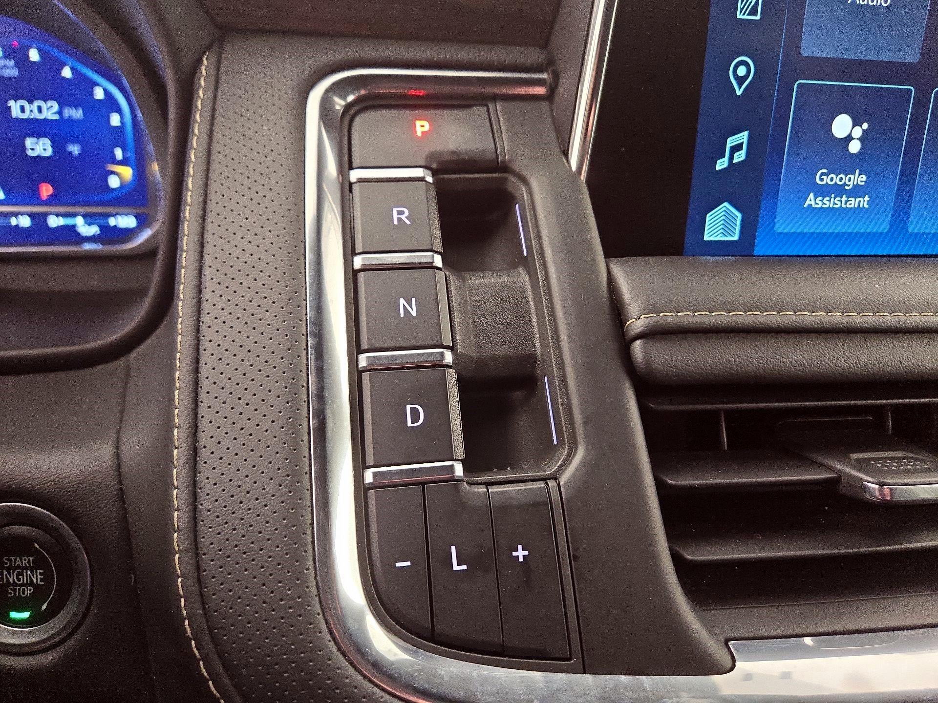 Thumbnail: 2023 Chevrolet Suburban - 17
