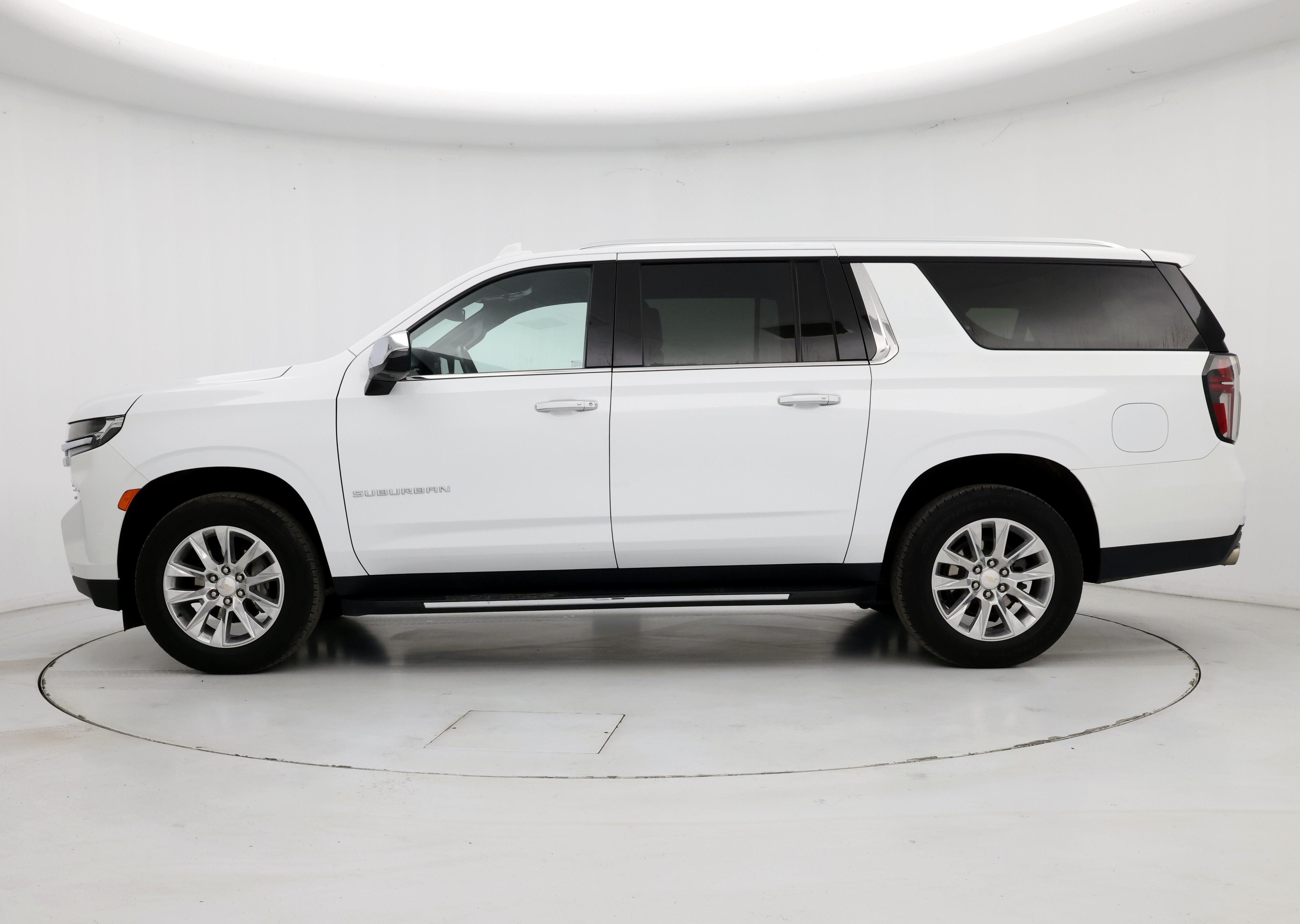 Thumbnail: 2023 Chevrolet Suburban - 3