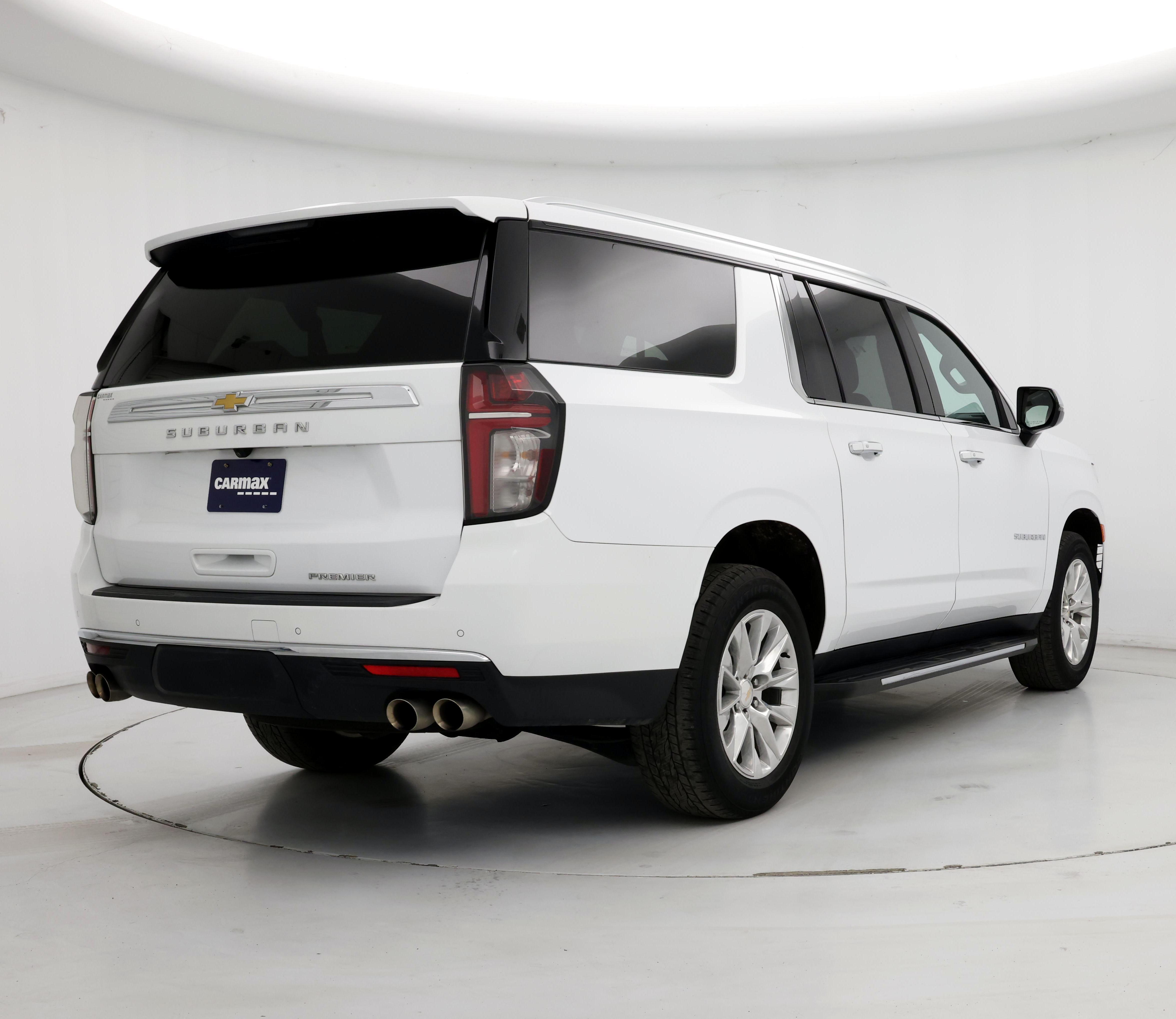 Thumbnail: 2023 Chevrolet Suburban - 8