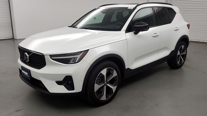 2023 Volvo XC40 B4 Ultimate 3