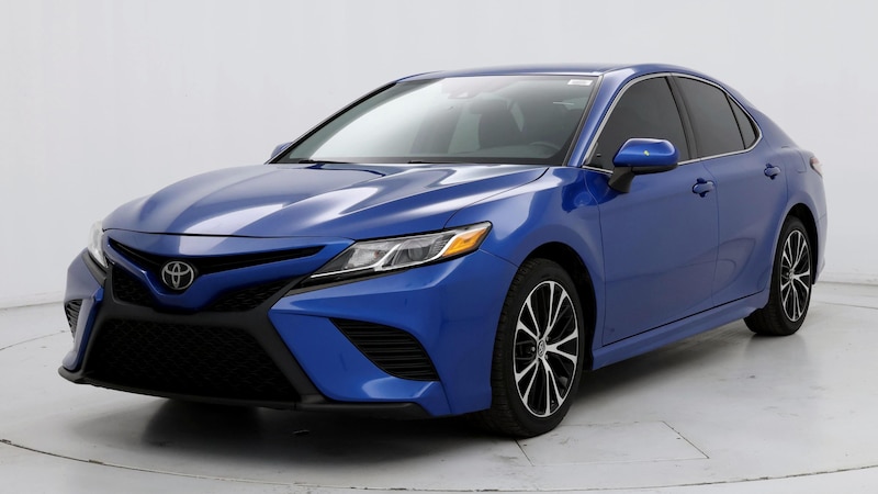 2019 Toyota Camry SE 4