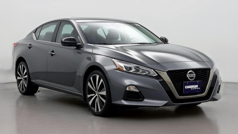 2021 Nissan Altima SR Hero Image