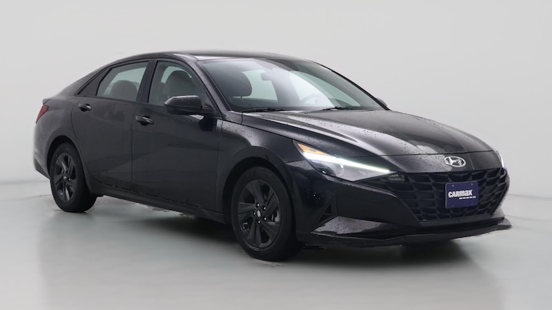 2021 Hyundai Elantra SEL Hero Image