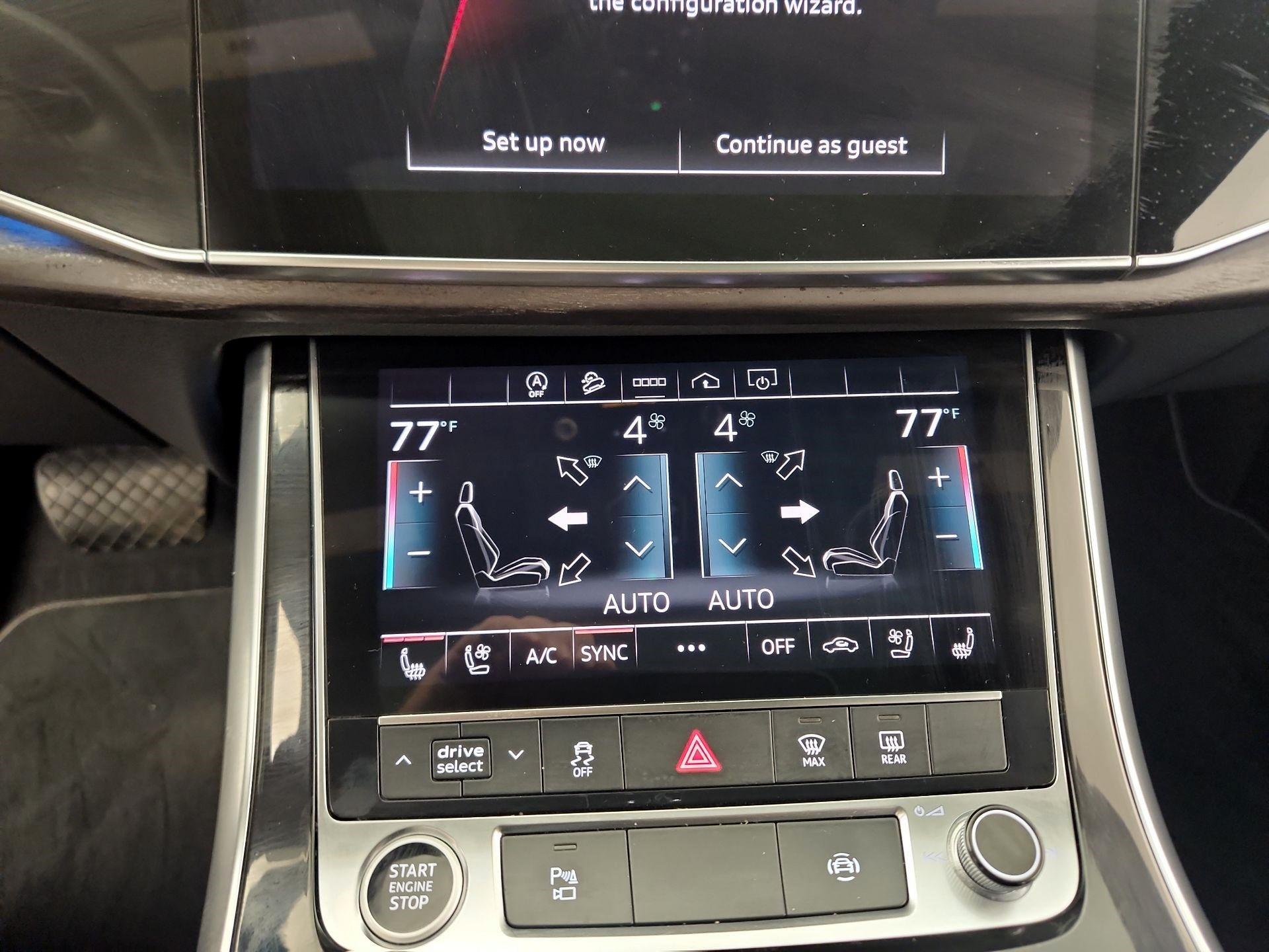 Thumbnail: 2021 Audi Q8 - 17