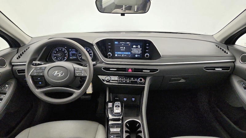 2021 Hyundai Sonata SE 9