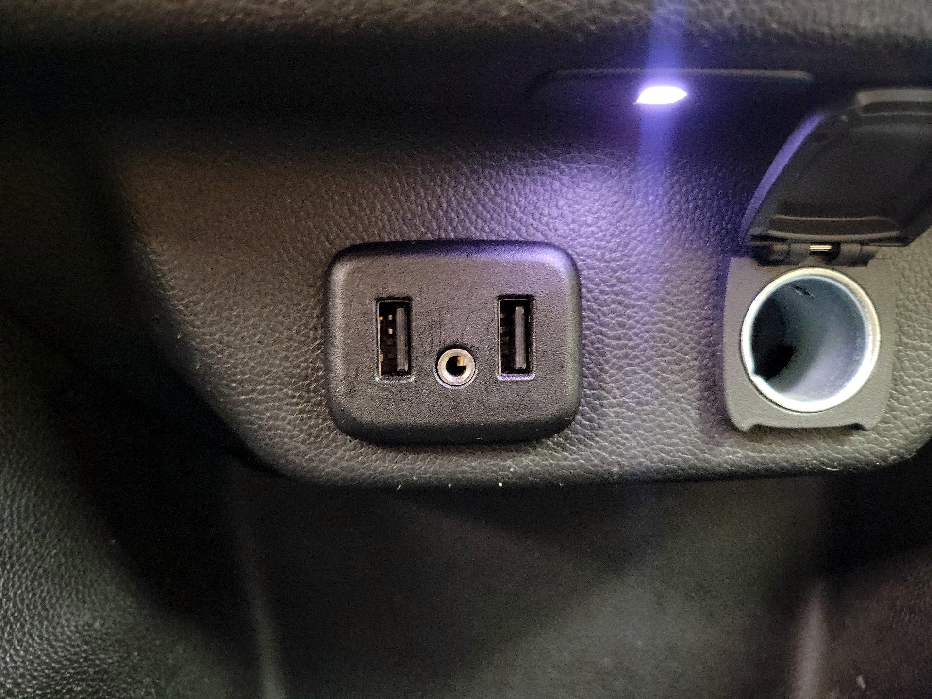 Thumbnail: 2022 Chevrolet Traverse - 18