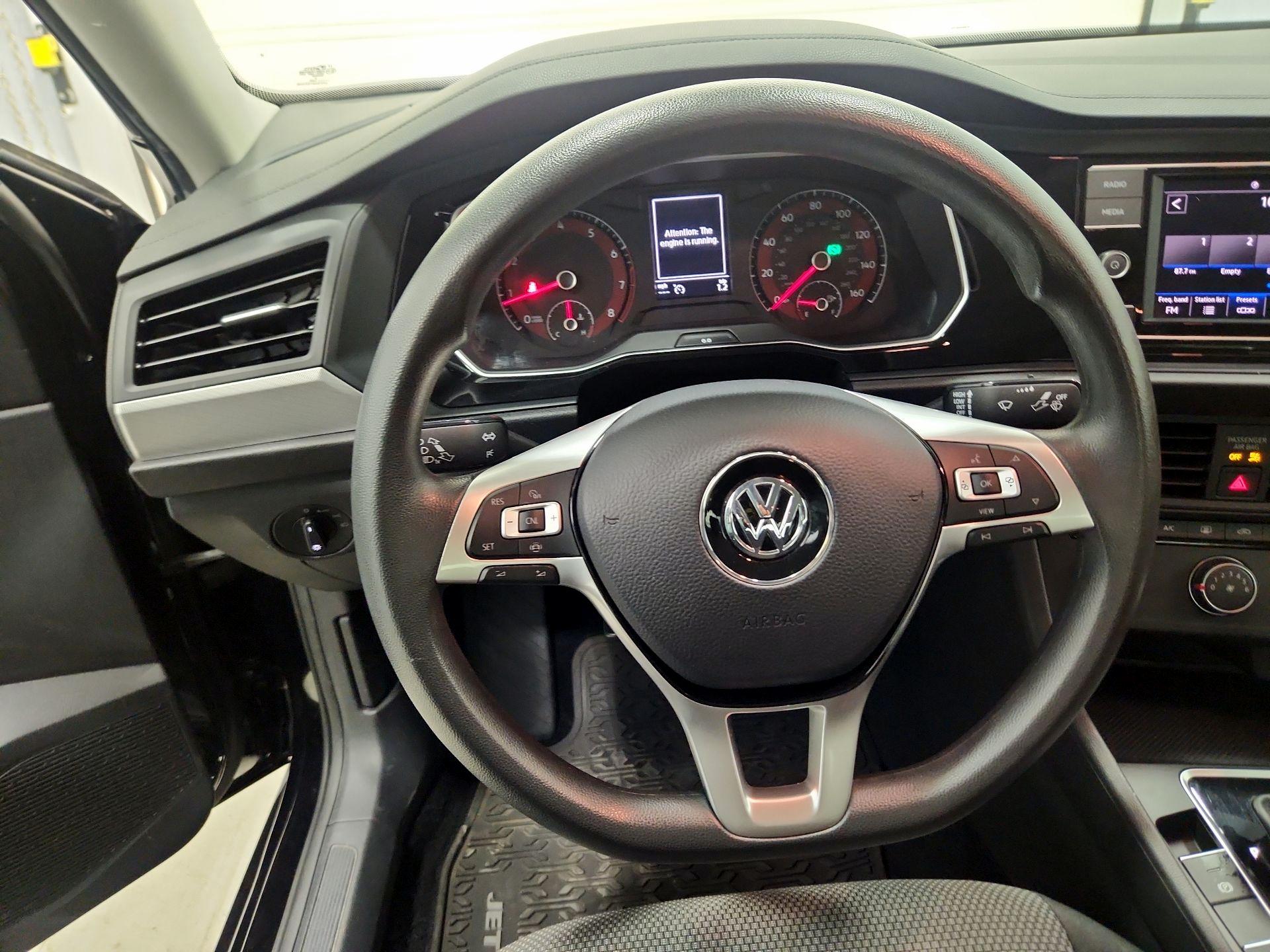 Thumbnail: 2020 Volkswagen Jetta - 10