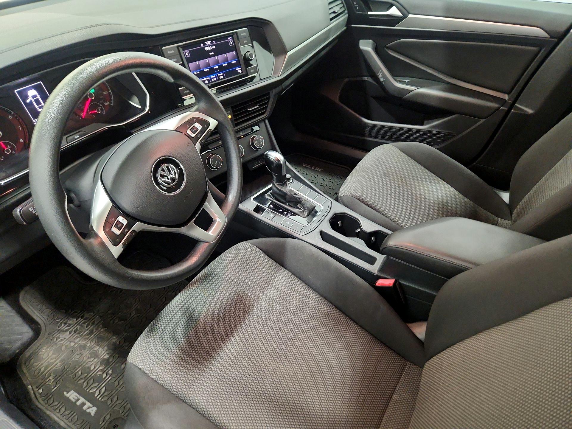 Thumbnail: 2020 Volkswagen Jetta - 11