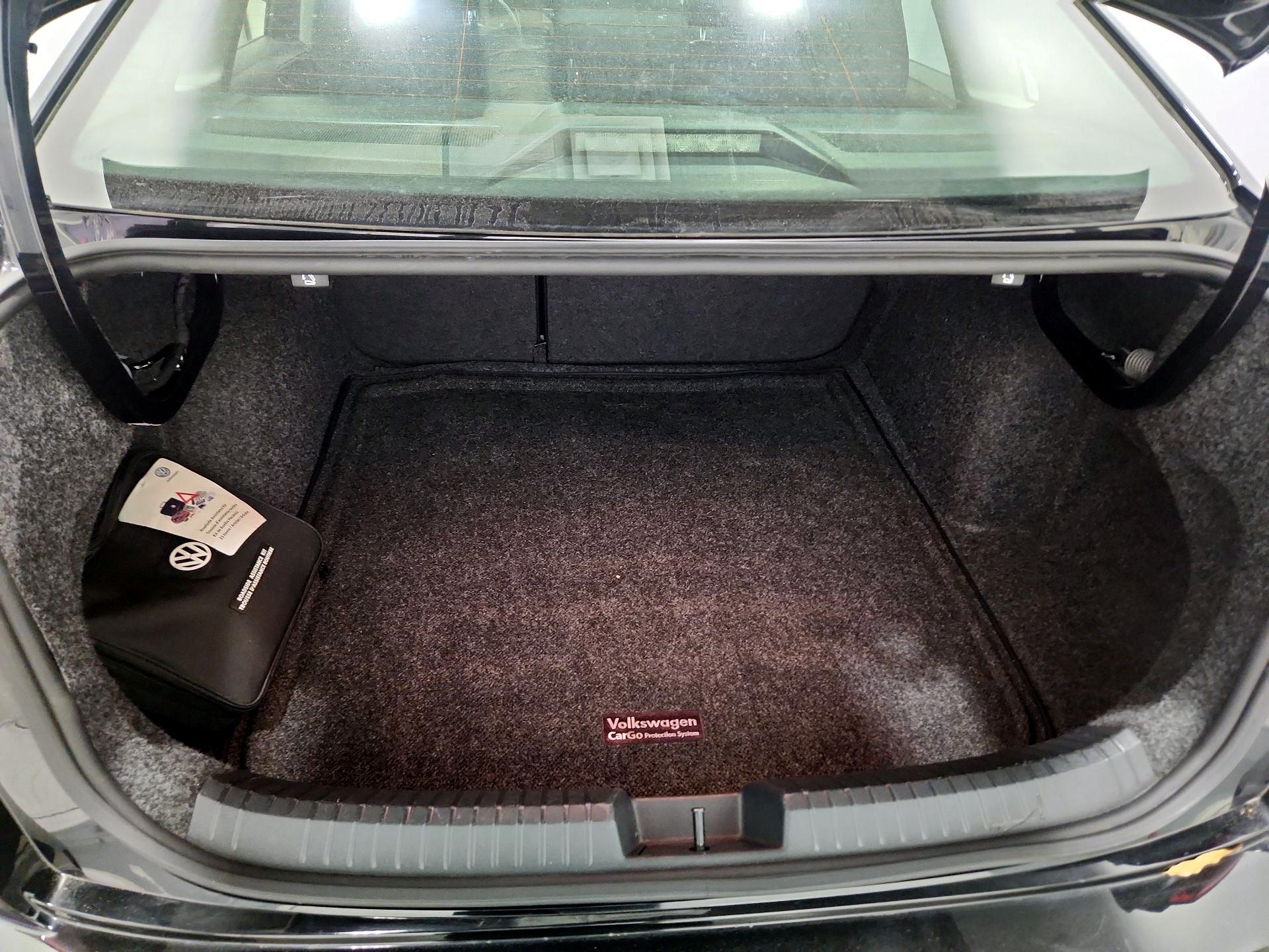 Thumbnail: 2020 Volkswagen Jetta - 20