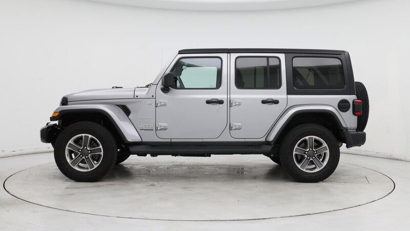 2021 Jeep Wrangler Unlimited Sahara 3