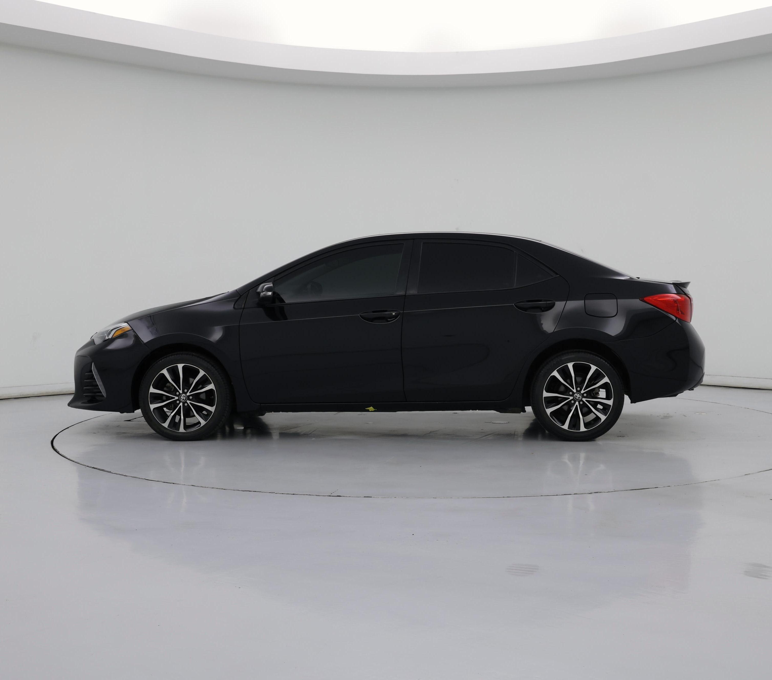 Thumbnail: 2019 Toyota Corolla - 3