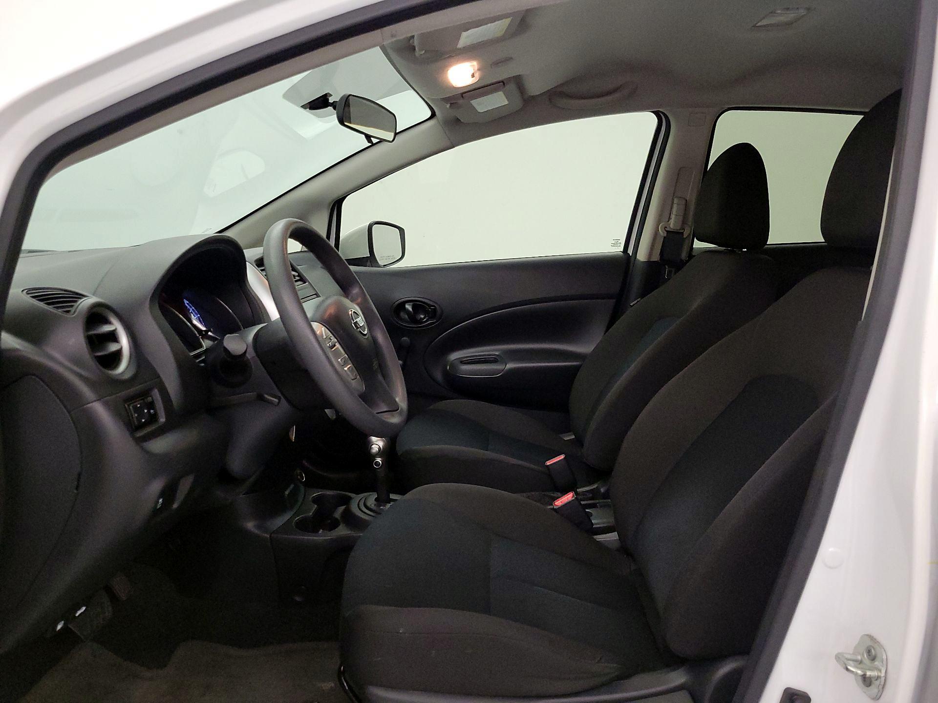 Thumbnail: 2017 Nissan Versa Note - 11
