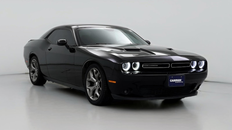 2015 Dodge Challenger SXT Hero Image