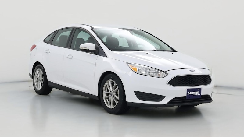 2016 Ford Focus SE Hero Image