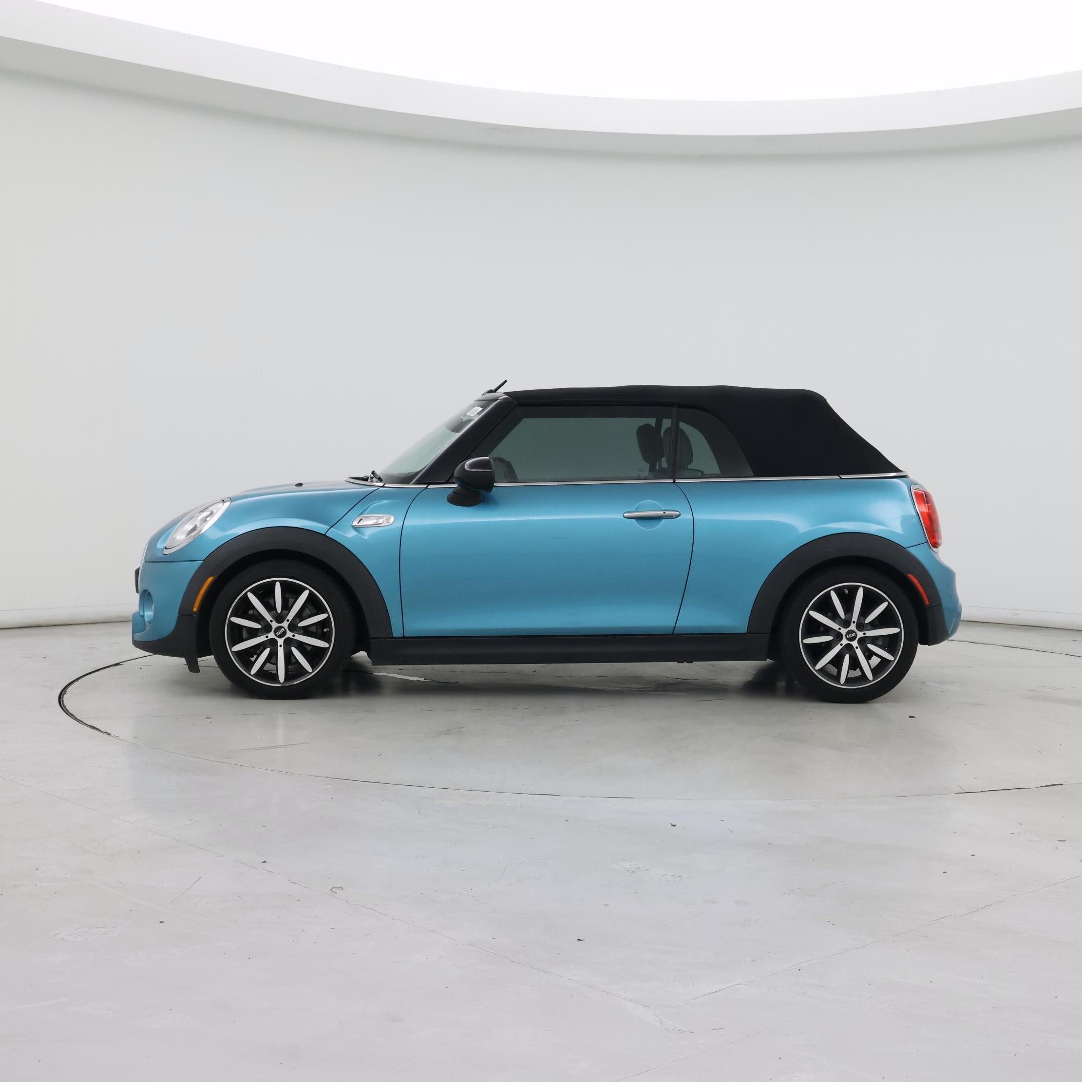 Thumbnail: 2016 MINI Cooper - 3