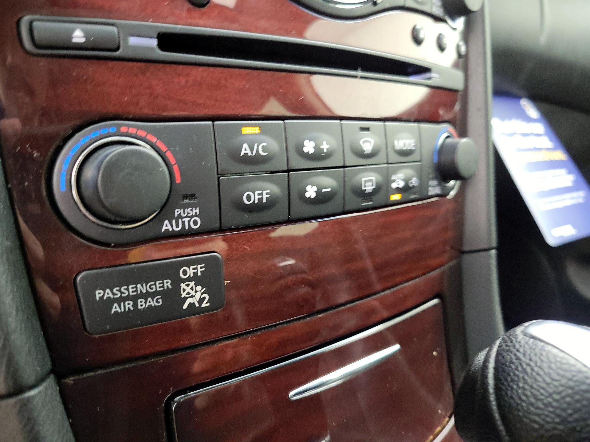 Thumbnail: 2016 INFINITI QX50 - 14