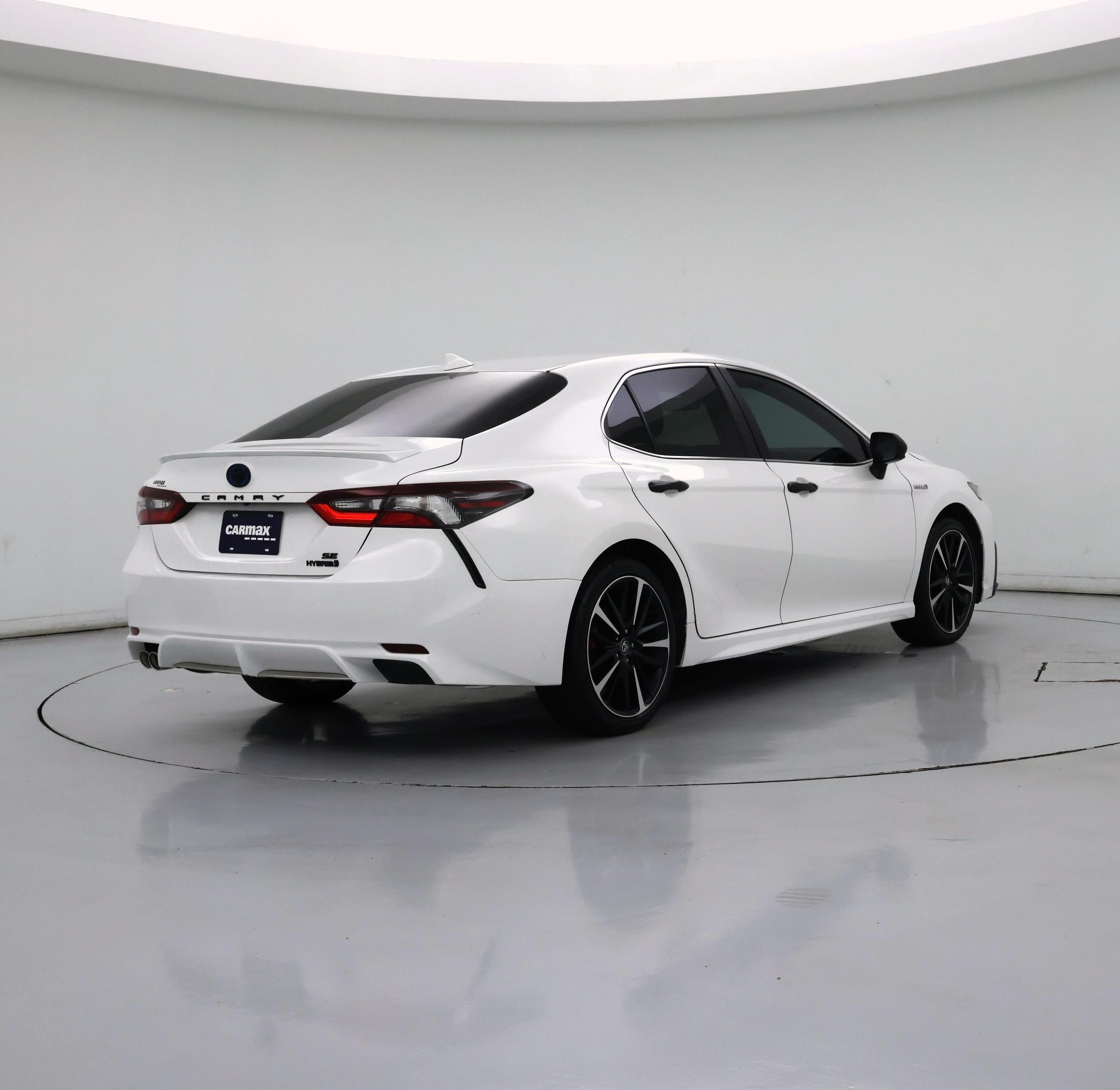 Thumbnail: 2021 Toyota Camry - 8