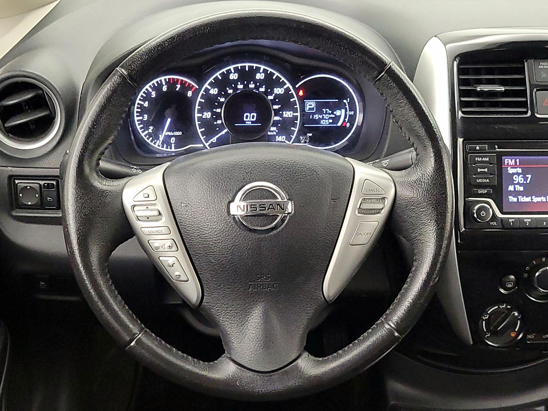 Thumbnail: 2016 Nissan Versa Note - 10