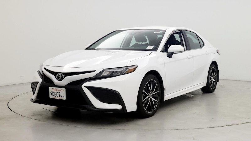 2024 Toyota Camry SE 4