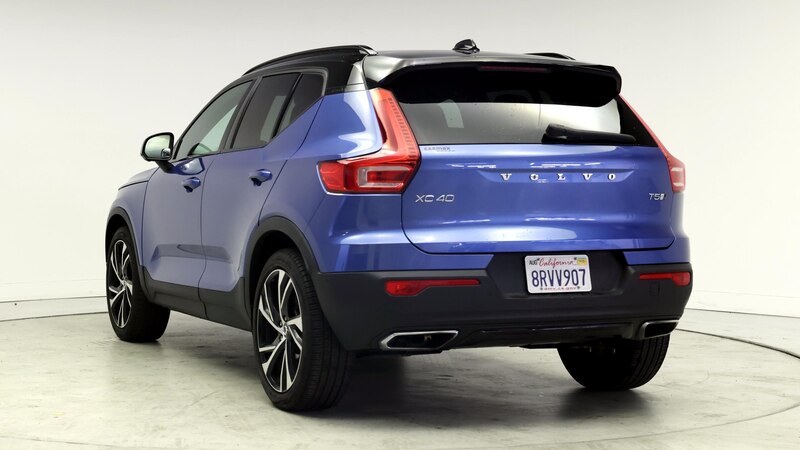 2020 Volvo XC40 T5 R-Design 2