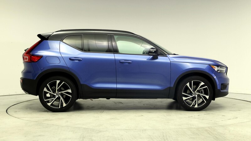 2020 Volvo XC40 T5 R-Design 7