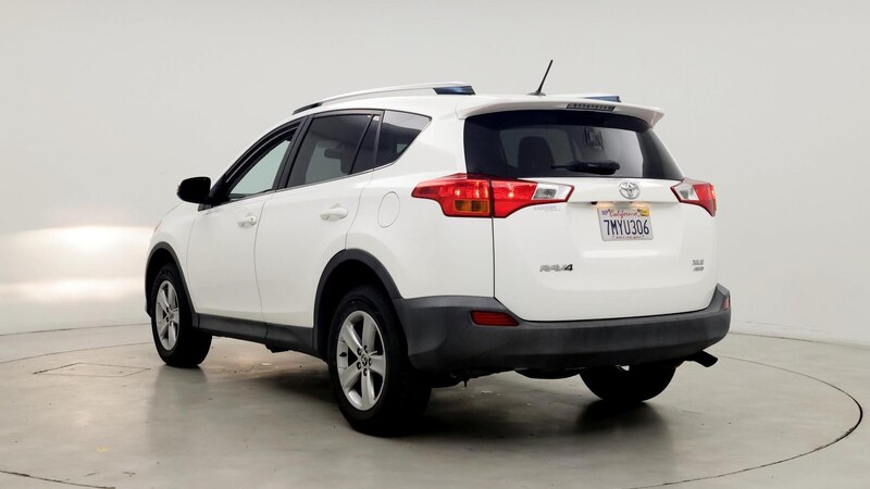 2015 Toyota RAV4 XLE 2