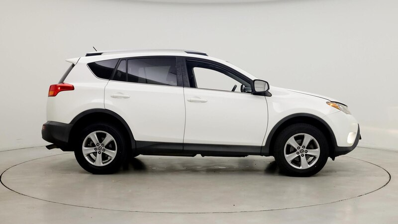 2015 Toyota RAV4 XLE 7