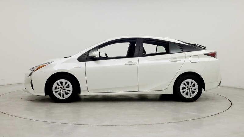 2016 Toyota Prius Two 3