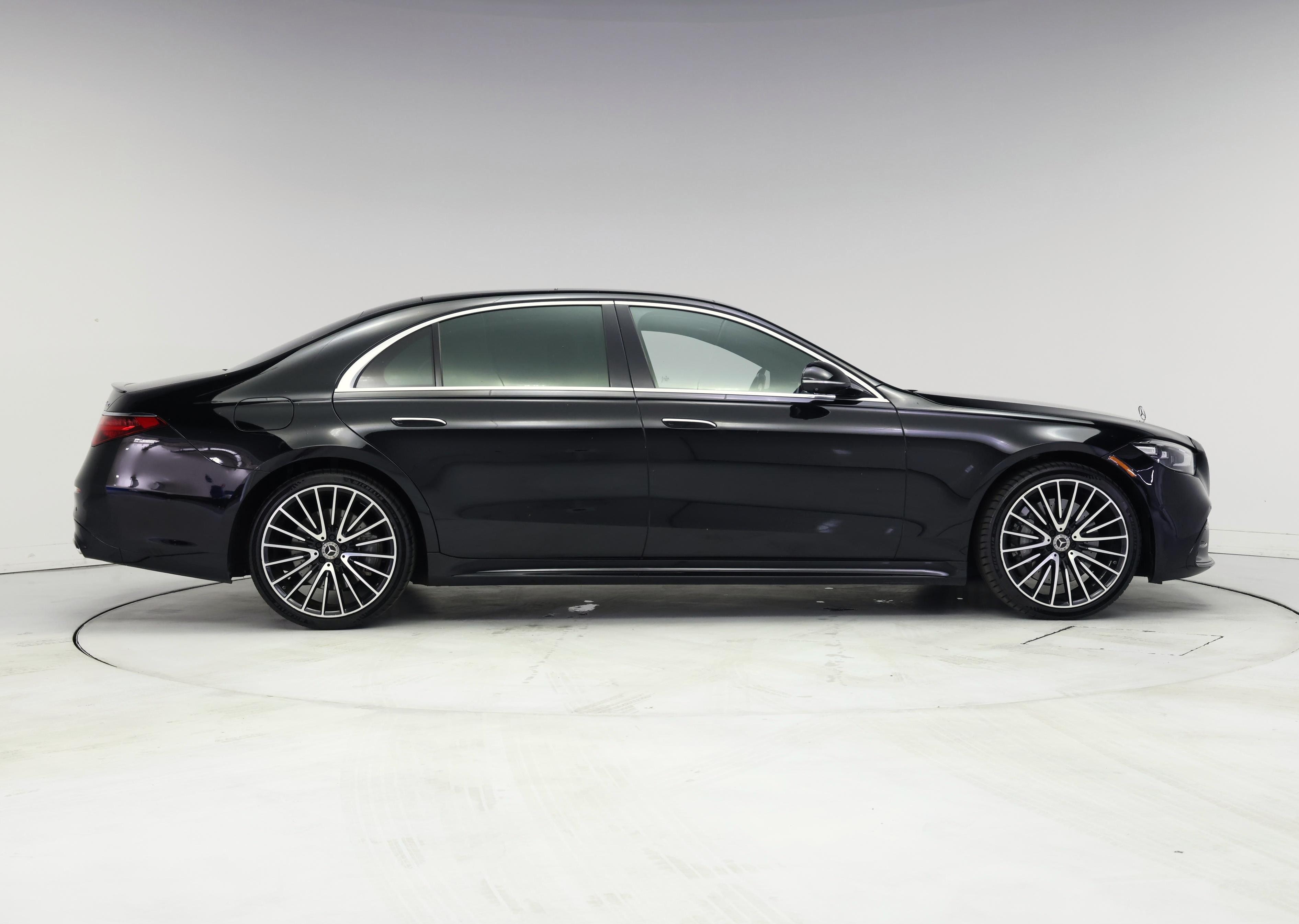 Thumbnail: 2021 Mercedes-Benz S-Class - 7