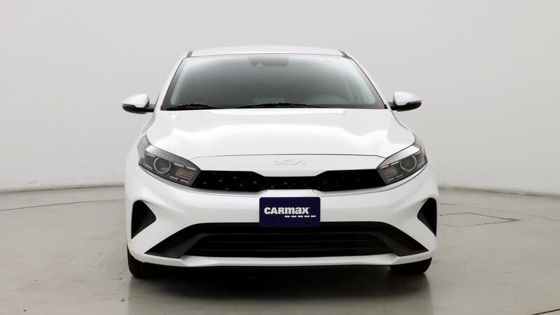 2023 Kia Forte LXS 5