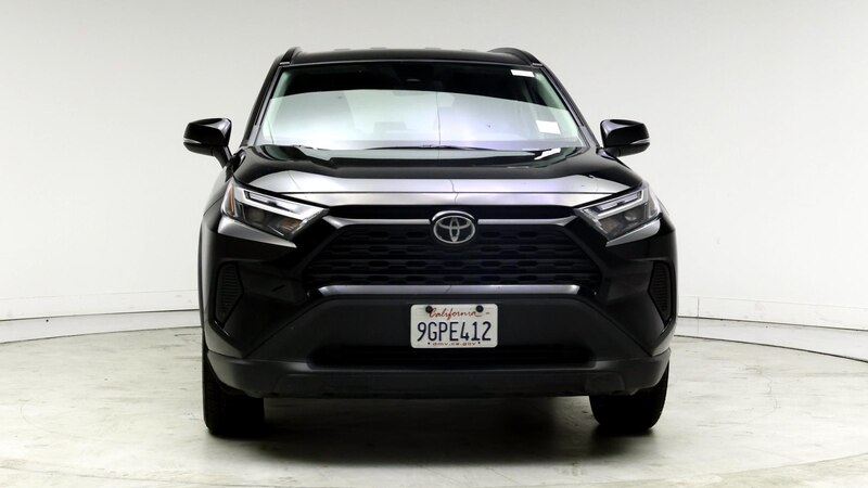 2023 Toyota RAV4 XLE 5