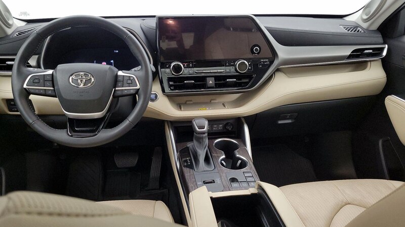 2023 Toyota Highlander Limited 9