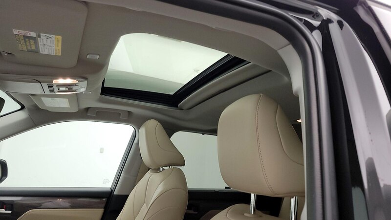 2023 Toyota Highlander Limited 19