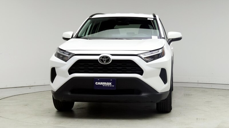 2023 Toyota RAV4 XLE 5