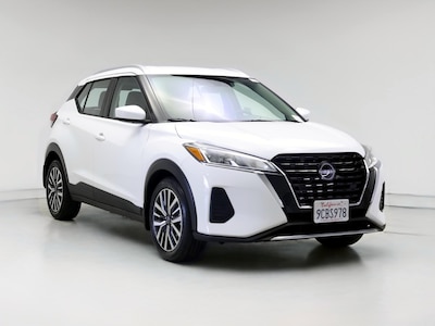 White 2022 Nissan Kicks SV