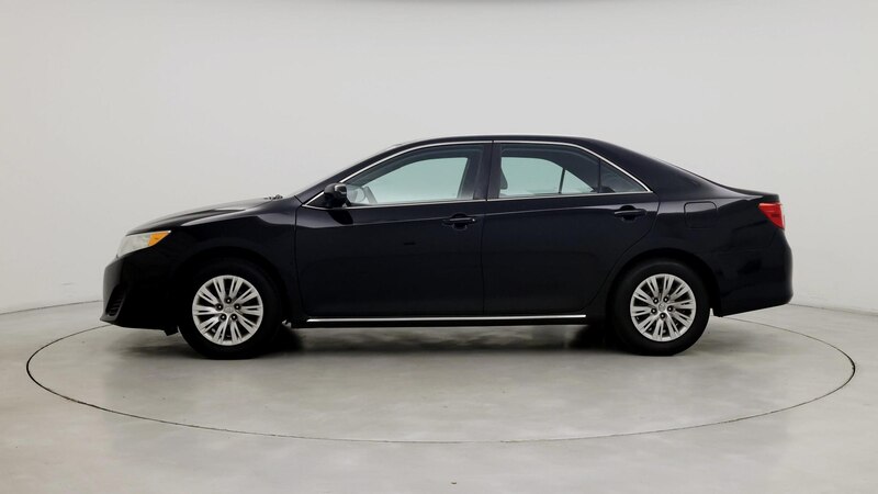 2014 Toyota Camry LE 3