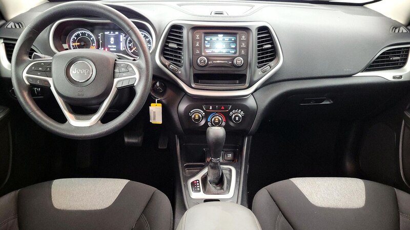 2014 Jeep Cherokee Sport 9