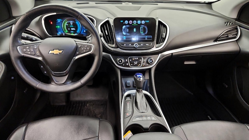 2017 Chevrolet Volt Premier 9