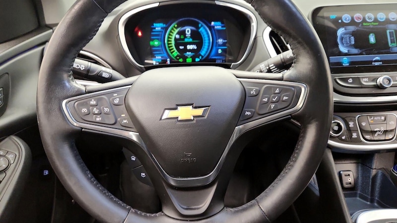 2017 Chevrolet Volt Premier 10