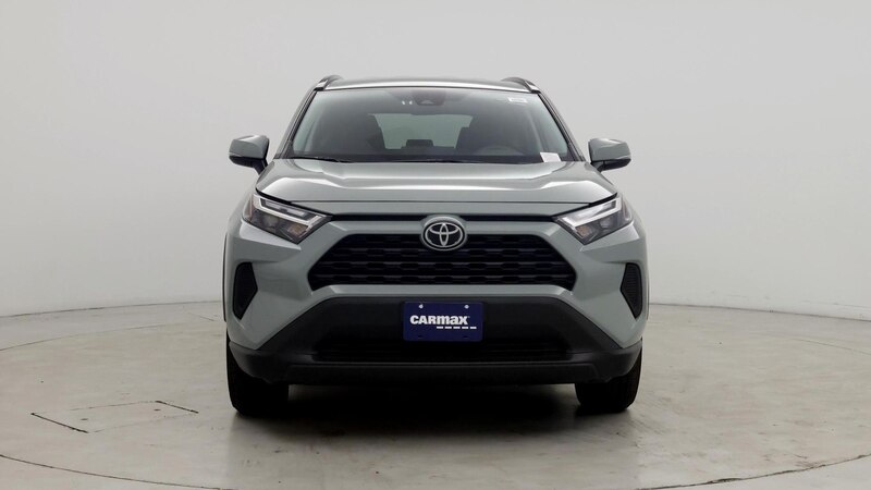 2023 Toyota RAV4 XLE 5